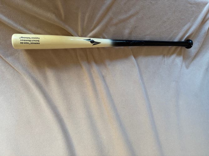 BamBooBat Energize Bat (-4) 29 oz 33" (Used)