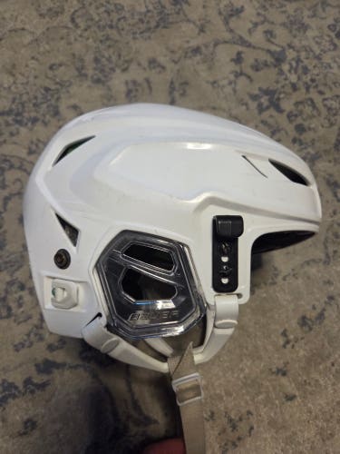 Small Bauer Hyperlite Helmet (Used)