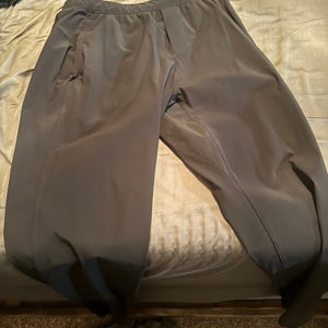 Black Large Men's Lululemon Pants (New)