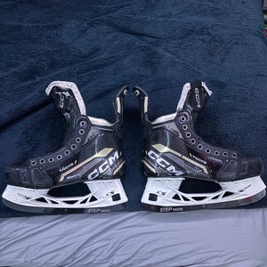 CCM AS-V Pro Hockey Skates
