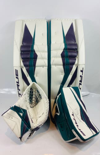 30th Anniversary John Gibson 35"+2 True L12.1 Regular Goalie Full Set Pro Stock (Used)