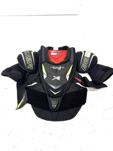 Used Bauer XW Senior Shoulder Pads SM 11860-S000295290
