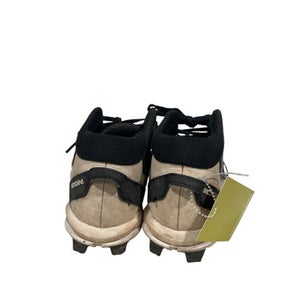 Used Adidas Jr FB Cleats Black Junior 03.5 11847-S000028265