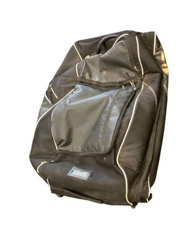 Used All-Star CATCHERS BAG BB/SB Player Wheeled Bag Black 11884-S000049791