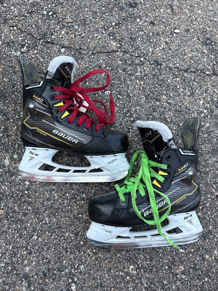 Junior Bauer Supreme M40 Hockey Skates | Size 3 EE