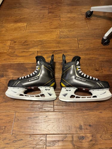 Red Wings Todd Bertuzzi Game worn Bauer Supreme Total One NXG Skates 10.5 NHL Pro Stock