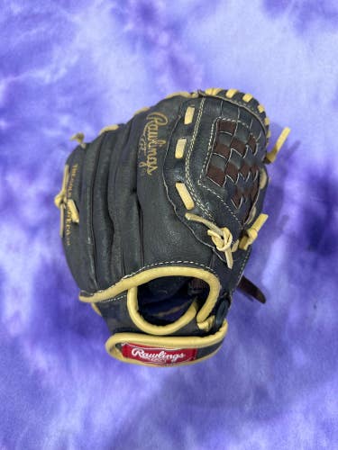 Brown Rawlings Highlight Series RH Infield Baseball Glove 10" (Used)
