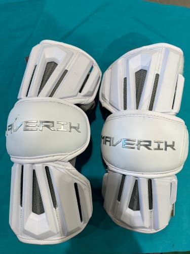Large Adult Maverik Max Arm Pads (Used)