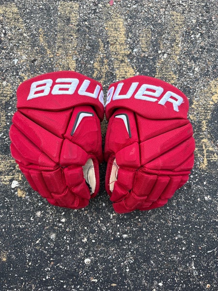 Senior Bauer Vapor APX2 Pro Gloves 14" | Pro Stock