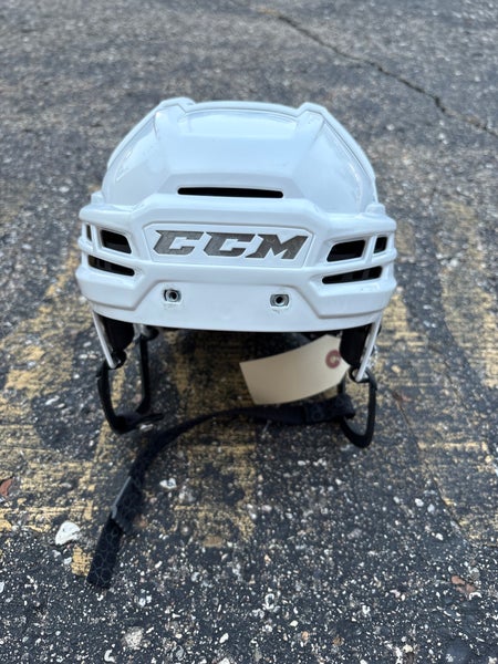 Small CCM Super Tacks X Helmet