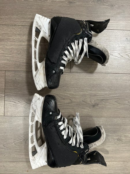 Bauer Supreme UltraSonic Hockey Skates Regular Width   7.5 (Used)