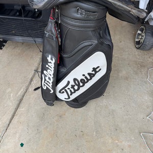 Titleist golf bag