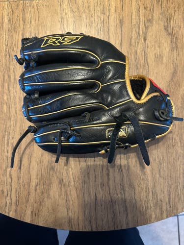 Rawlings R9 infield glove