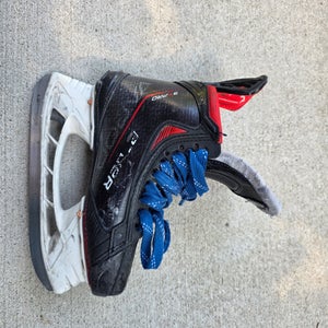 Bauer Vapor 3X Pro Hockey Skates Extra Wide Width Size 3.5 (Used)