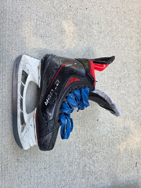 Bauer Vapor 3X Pro Hockey Skates Extra Wide Width Size 3.5 (Used)