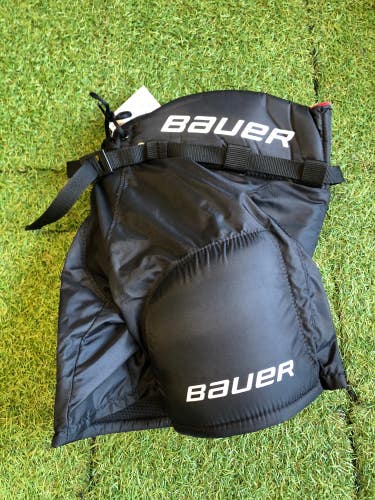 Youth Medium Bauer Lil Sport Hockey Pants (Used)