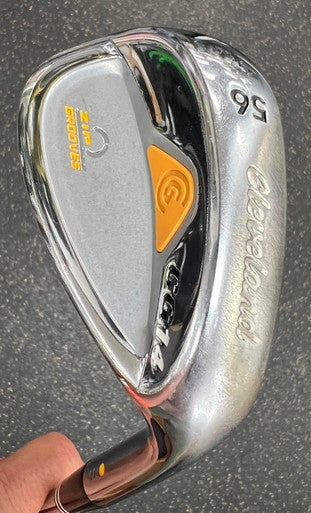 Used Cleveland CG14 Golf Wedge Mens RH 56 Degree 11497-S000150823