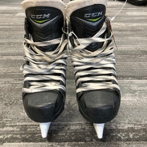 Senior CCM RibCor 64K Hockey Skates Regular Width 7.5 (Used)