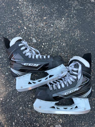 Senior CCM 74K Hockey Skates | Size 6.5