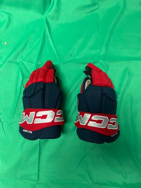 Blue Junior CCM 85C Gloves 11" (Used)