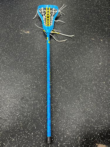 Used Under Armour UA Wmn Atk/Mid Complete Stick Royal Blue 11849-S000030258