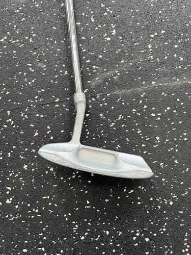 Used Golden Bear POWERCURVE Mens Putter RH 11849-S000030199