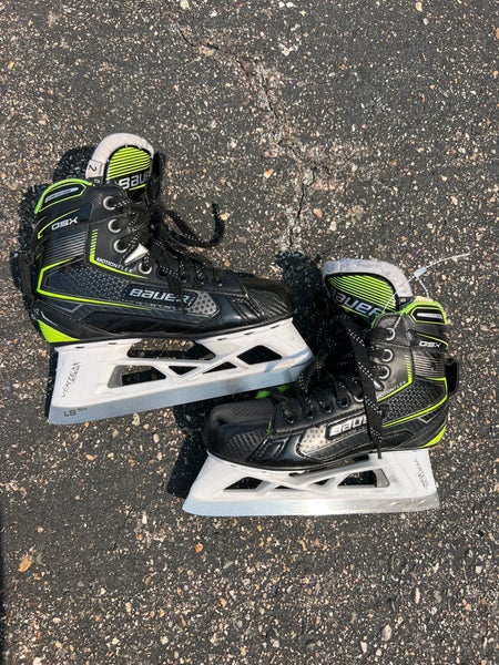 Junior Bauer GSX Hockey Goalie Skates | Size 2