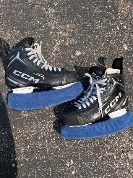Intermediate CCM XF80 Hockey Skates | Size 6.5