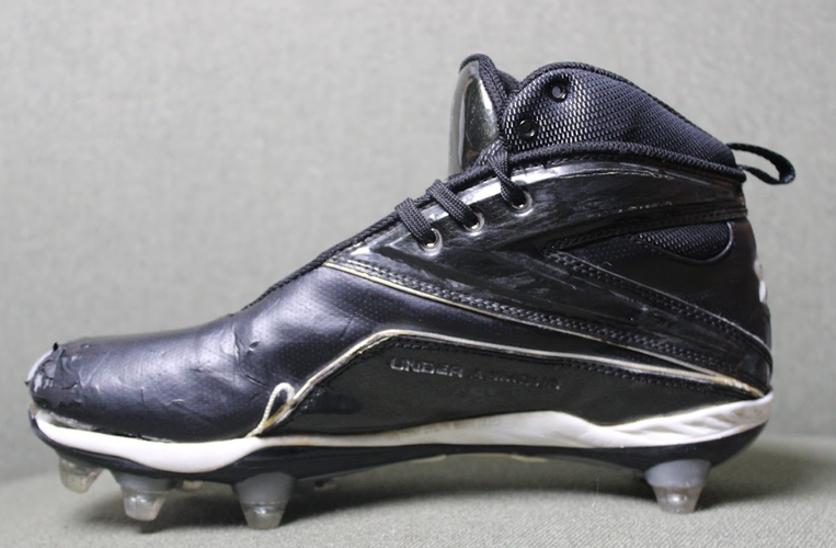Black Men's Size M 9.0 (W 10.0) Adult Under Armour High Top Detachable Cleats (Used)