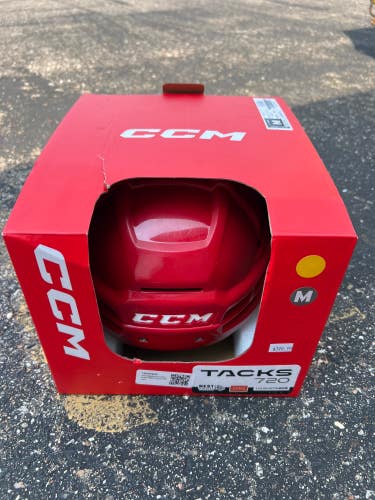 Medium CCM Tacks 720 Helmet (New)