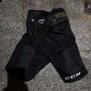 XL Junior CCM 1052 Hockey Pants (Used)