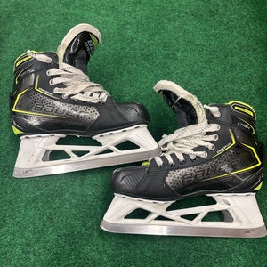 Senior Bauer GSX Hockey Goalie Skates (Regular) Size: 7 (Used)
