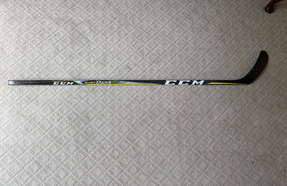 Senior CCM Super Tacks 2.0 Right Handed Hockey Stick P92M Pro Stock (New)