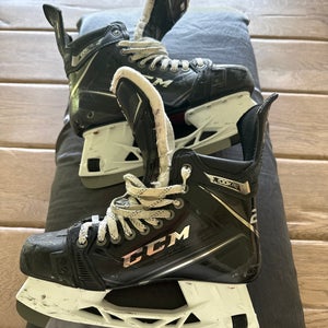 CCM RibCor 100k Pro Hockey Skates 9.5 (Used)