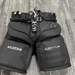 Black Junior Small Vaughn Ventus SLR Jr Hockey Goalie Pants (Used)