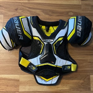 Bauer supreme shoulder pads