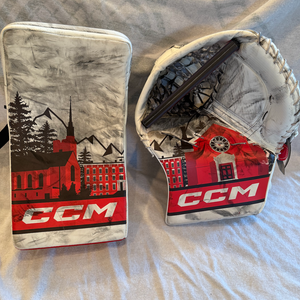 CCM EFlex 6 Glove and Blocker Sr.