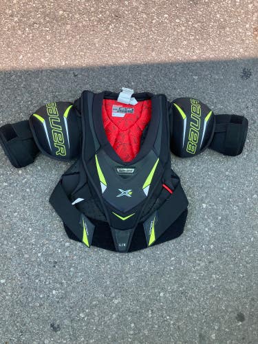 Bauer X-W Shoulder Pads | Women's Size: Large