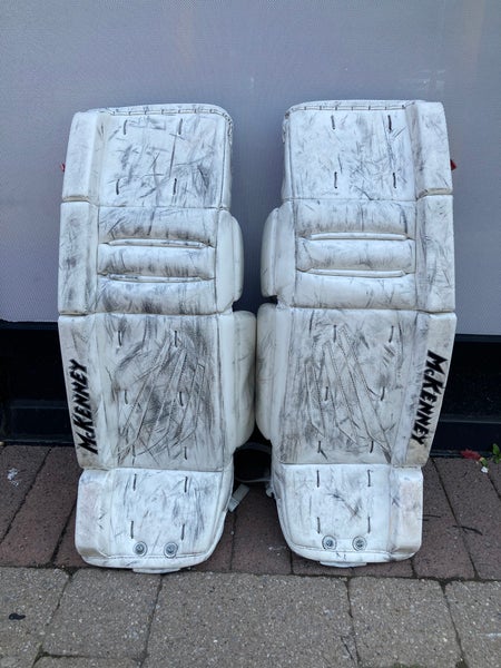 Mckenney Pro Spec 370 Goalie Leg Pads | Intermediate 30”