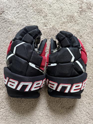 Bauer Supreme Mach Gloves 12" (Used)