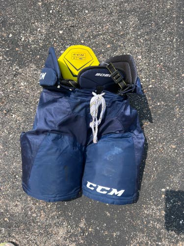 Senior Small CCM Tacks 9060 Hockey Pants