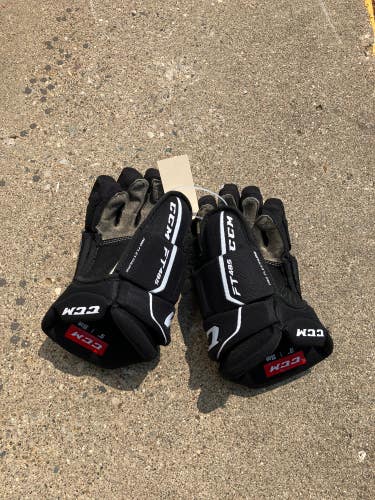 Black Senior CCM JetSpeed FT485 Gloves 13" (Used)