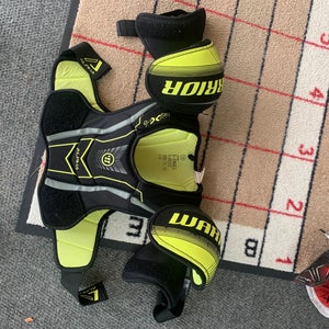 XS Senior Warrior Alpha QX4 Shoulder Pads (Used)