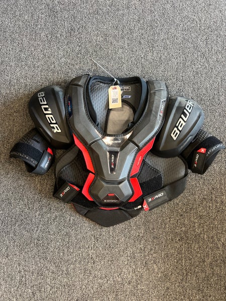 Large Intermediate Bauer Vapor 3X Pro Shoulder Pads (Used)