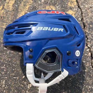 Medium Bauer Re-Akt 155 Helmet (Used)