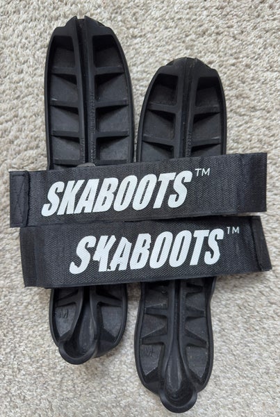 Skaboots size medium
