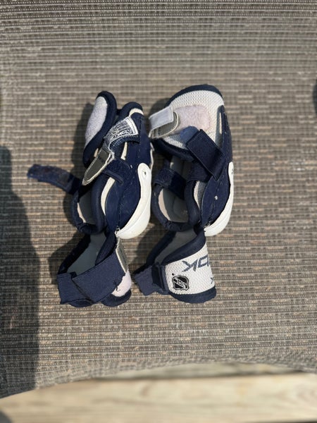 Small Youth Reebok 3k Elbow Pads (Used)