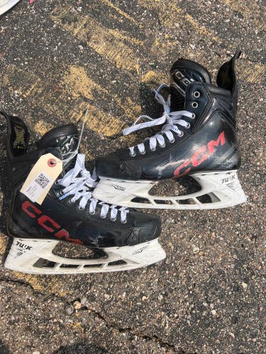 Senior CCM Tacks XF Hockey Skates 7 (Used)