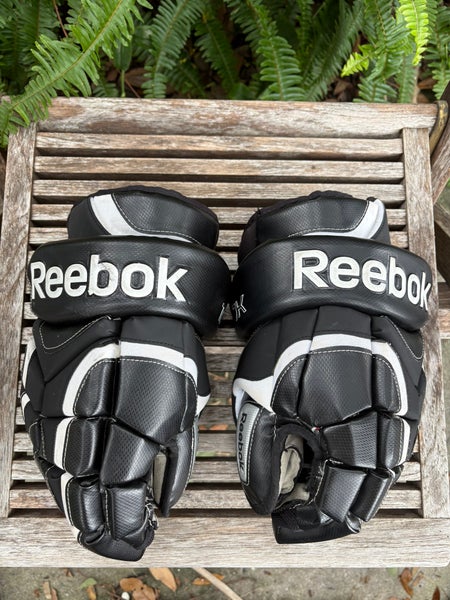 Reebok 7K Gloves 14"  (Used)
