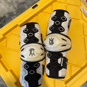 Large Adult Brine Triumph Arm Pads (Used)